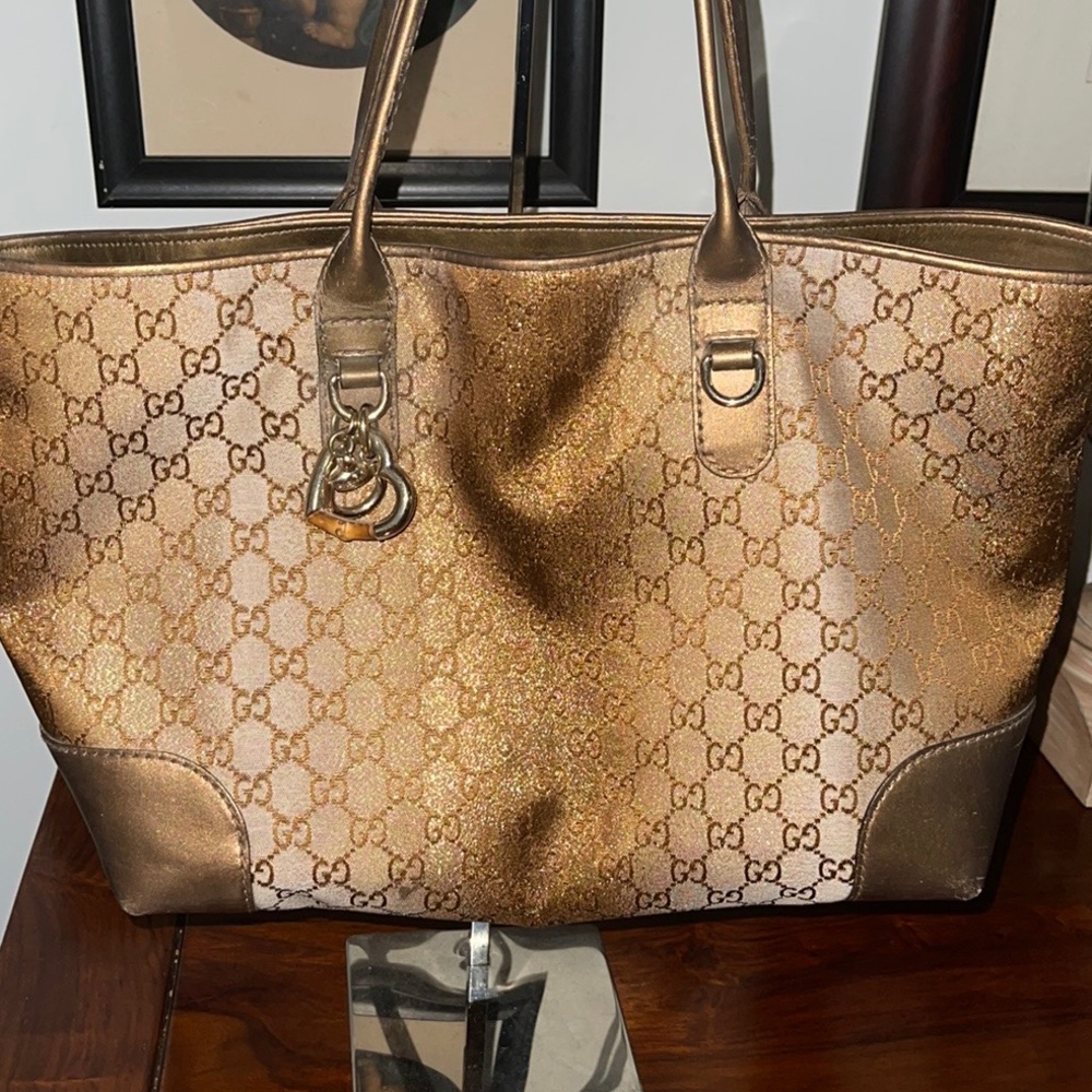 Gucci tote
